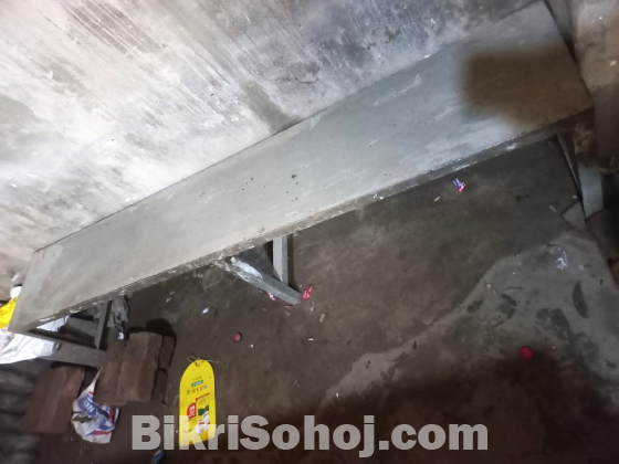 টেকসই কাঠের বেঞ্চ (চায়ের দোকান/অফিস/বাসার ব্যবহারের উপযোগী)